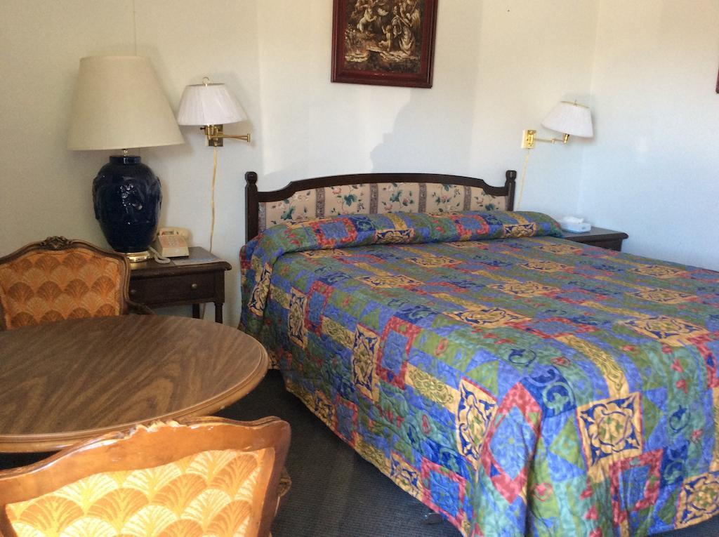 Economy Inn Tonopah Phòng bức ảnh